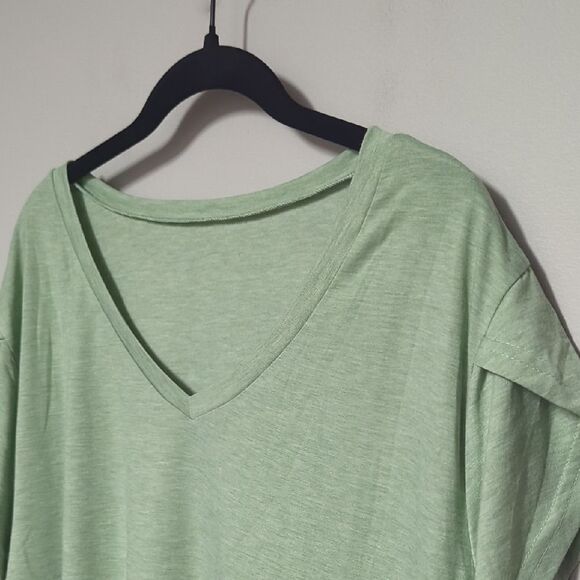 Light Green V-Neck Women's Top - Picture 3 of 5